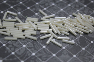 Бисер Япония 9 мм BUGLE 5 г 0123